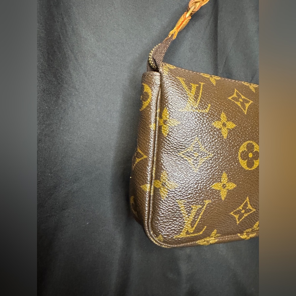 Louis Vuitton LV Monogram Brown and Gold Pouchette & LV Strap with COA - Picture 16 of 17
